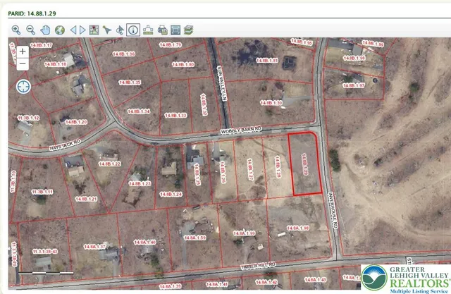 a picture of a bathroom