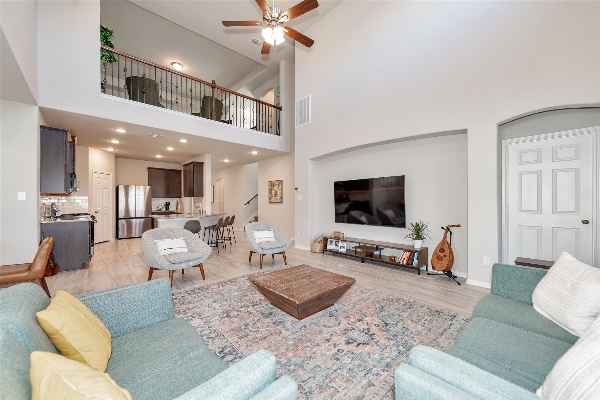 18306 Windy Knl Way Houston, TX 77084 - Photo 15 of 46 Calm colors and tile floors throughout the living areas