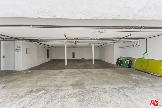 $5,350 | 1264 9th Street, Unit J, Santa Monica, CA 90401