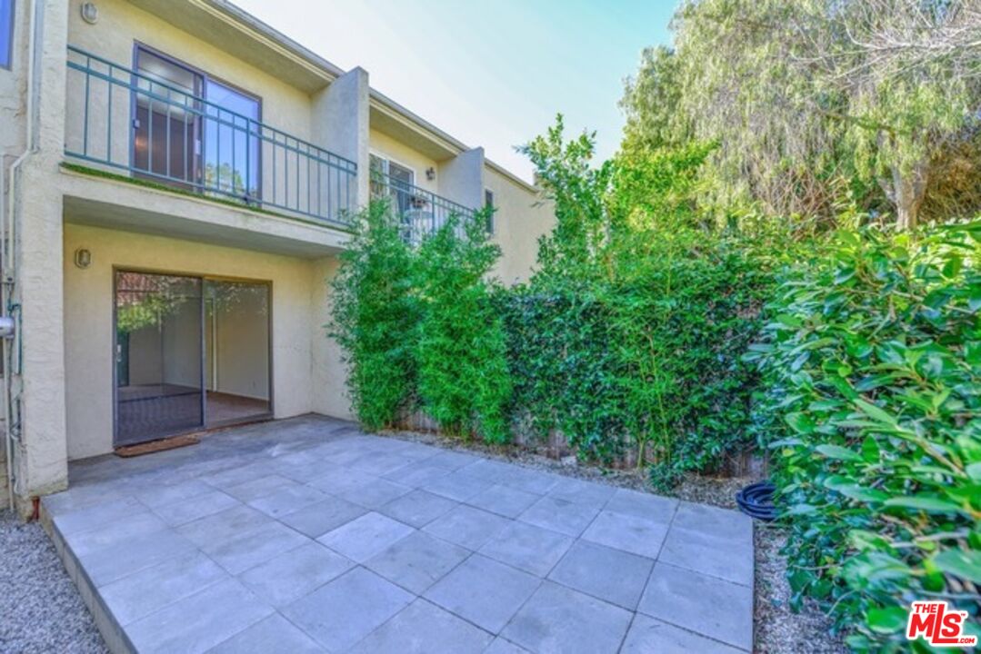 6456 Cavalleri Road Malibu, CA 90265 - Photo 4 of 36