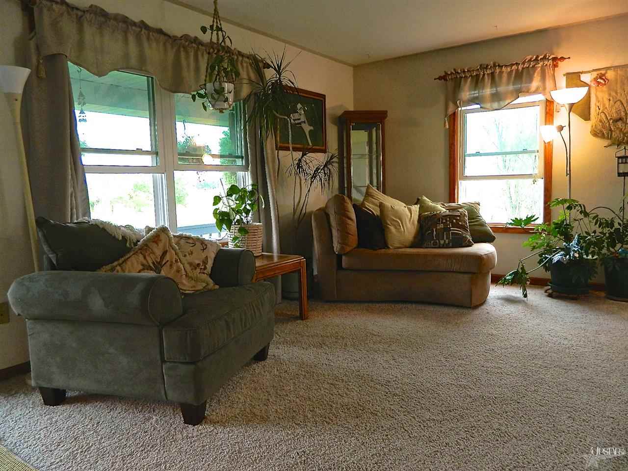 17025 Scipio Road Spencerville, IN 46788 - Photo 5 of 30