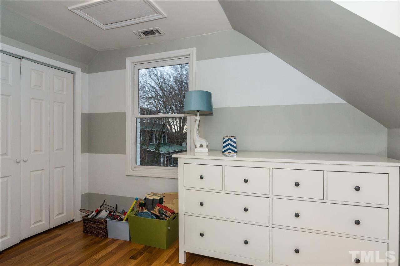 724 New Road Raleigh, NC 27608 - Photo 15 of 25
