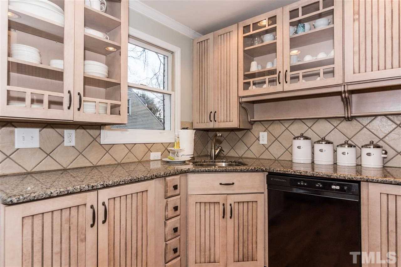 724 New Road Raleigh, NC 27608 - Photo 6 of 25