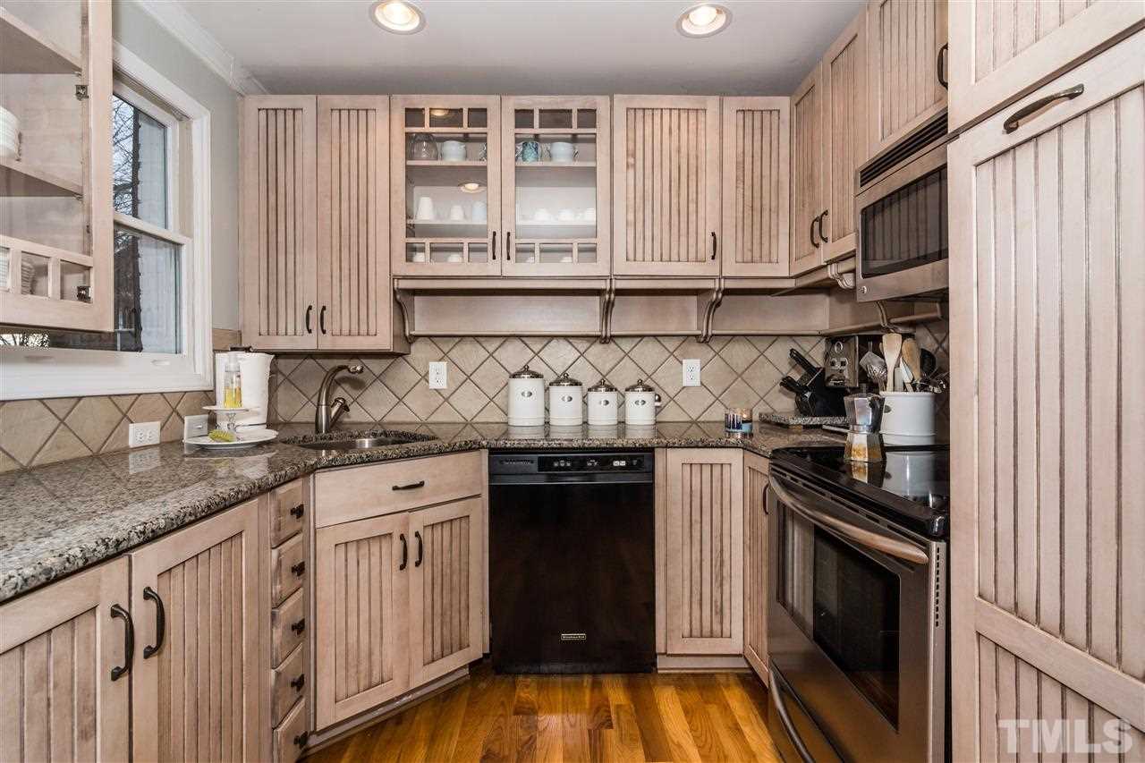 724 New Road Raleigh, NC 27608 - Photo 7 of 25