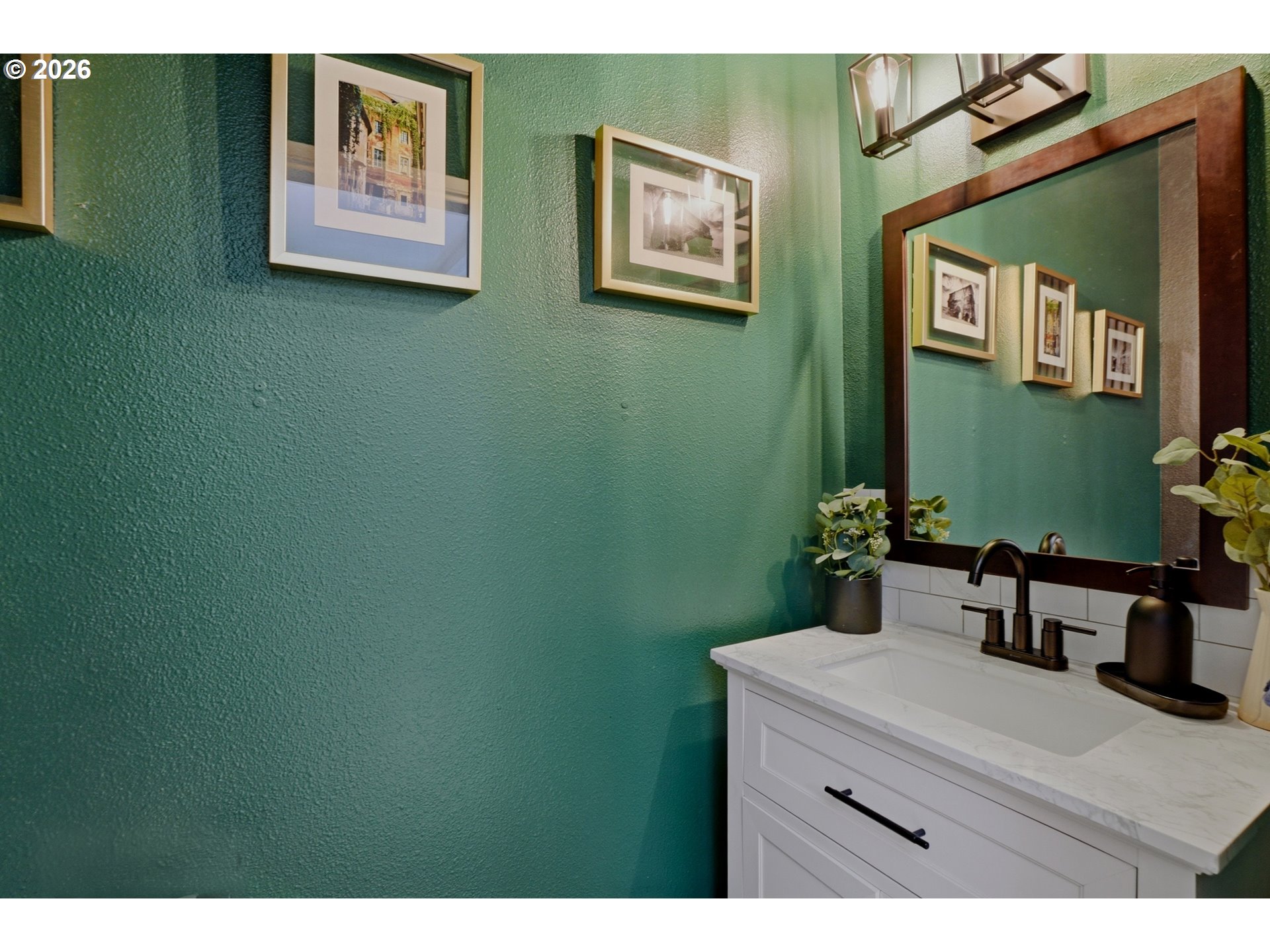 9008 Northeast 54th Street, Unit J39 Vancouver, WA 98662 - Photo 17 of 34