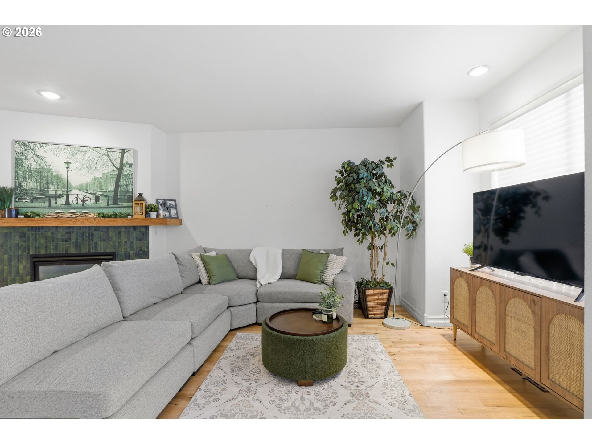 9008 Northeast 54th Street, Unit J39 Vancouver, WA 98662 - Photo 7 of 34