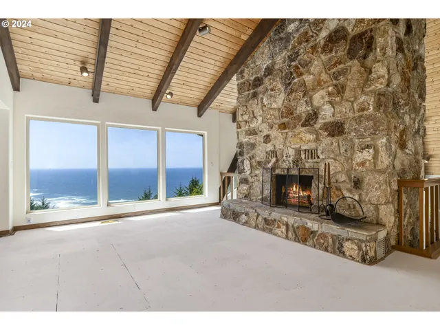 a view of an entryway