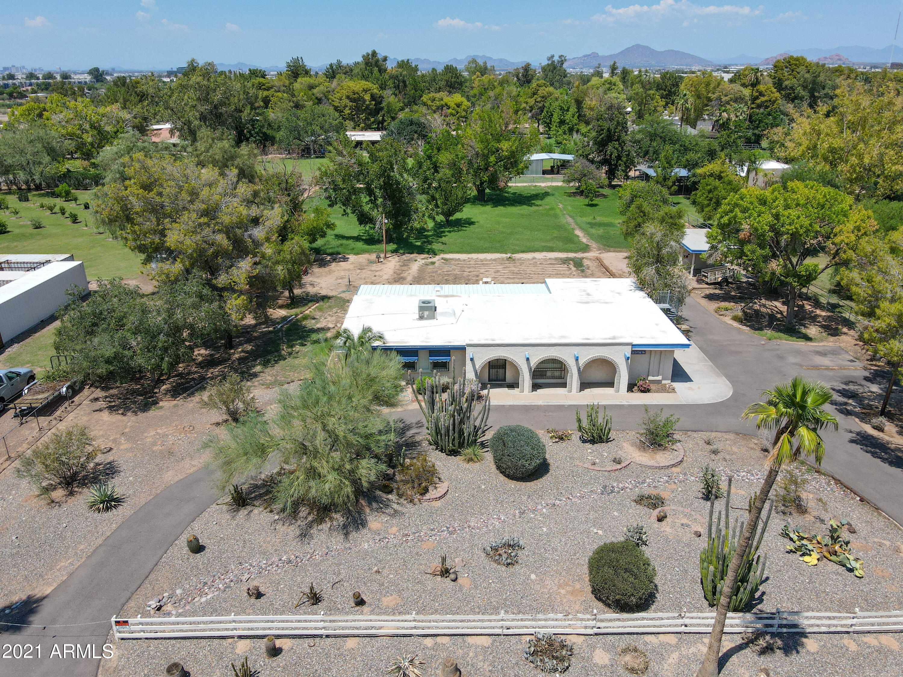3716 East Vineyard Road Phoenix, AZ 85042 - Photo 1 of 11 3716 Vineyard-21