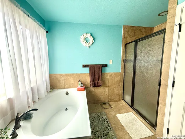 $415,000 | 1662 Sand Branch, Bigfoot, TX 78005