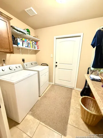 $415,000 | 1662 Sand Branch, Bigfoot, TX 78005