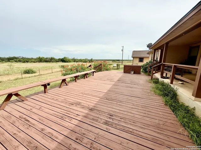 $415,000 | 1662 Sand Branch, Bigfoot, TX 78005