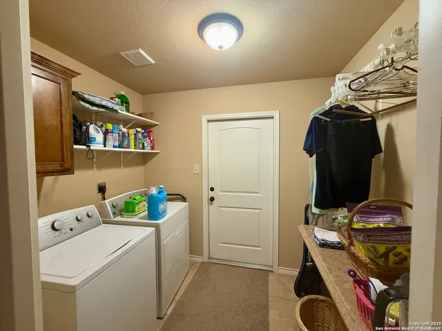 $415,000 | 1662 Sand Branch, Bigfoot, TX 78005