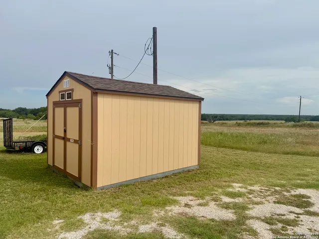 $415,000 | 1662 Sand Branch, Bigfoot, TX 78005