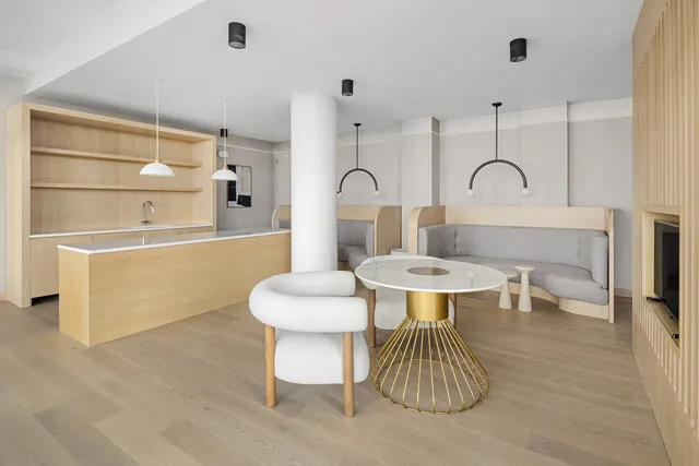 $1,375,000 | 450 Grand Avenue, Unit 4A | Clinton Hill