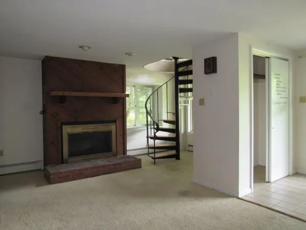 $189,000 | 860 Parkview Drive, Johnstown, PA 15905