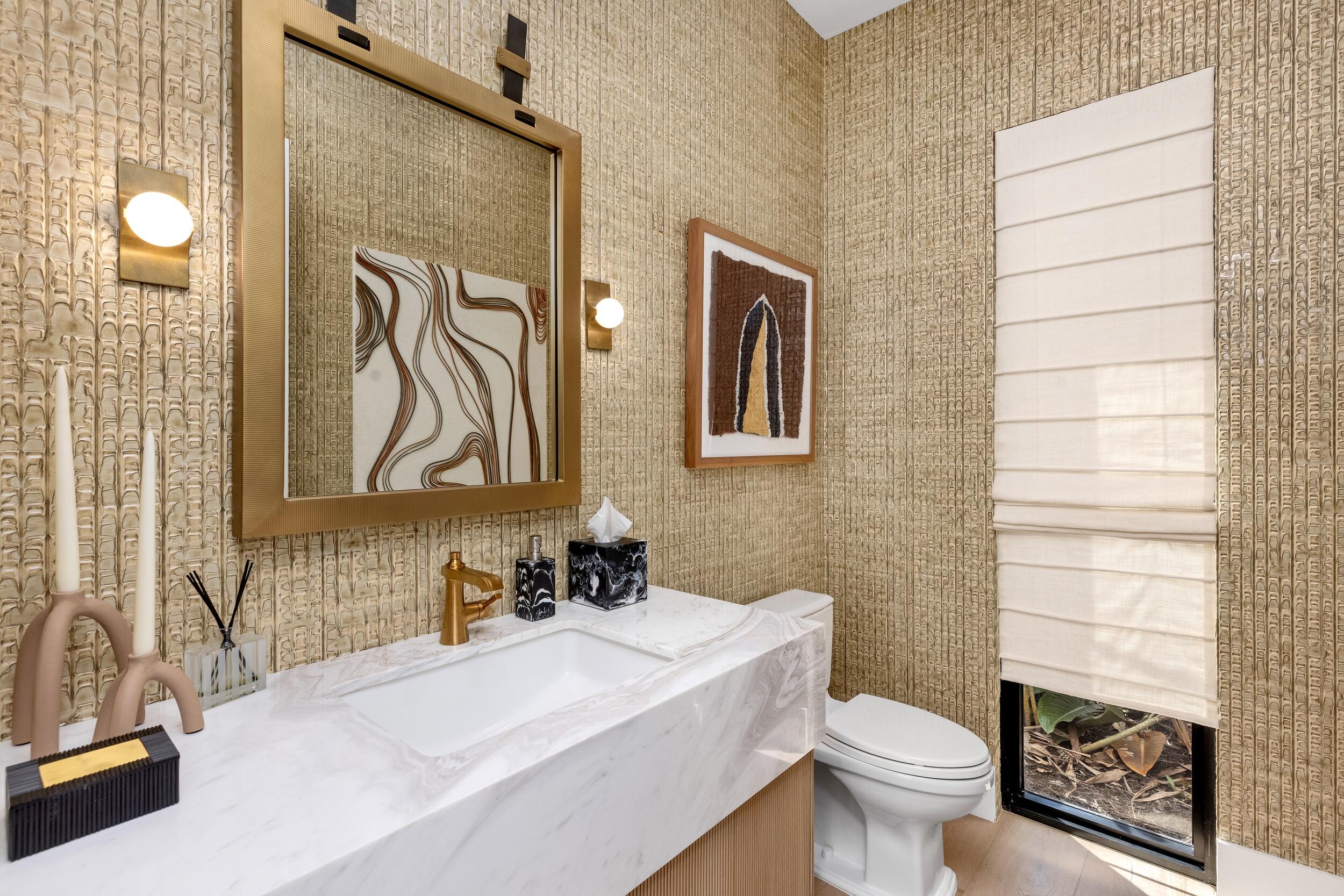 9 Country Road West Boynton Beach, FL 33436 - Photo 41 of 64 Powder Room