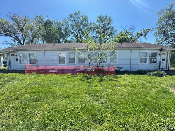 $125,000 | 1015 Dardenne Street, St. Charles, MO 63301