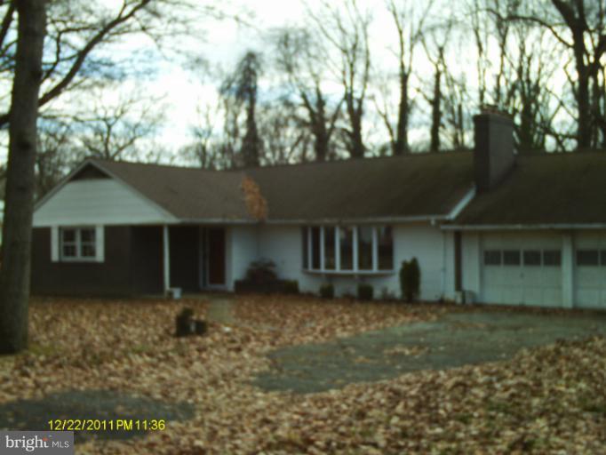 1497 Heron Road Pasadena, MD 21122 - Photo 9 of 9 Exterior (Front)