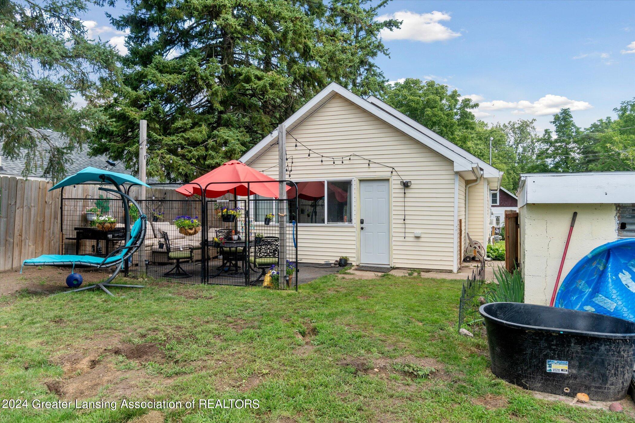 1832 Rex Street Lansing, MI 48910 - Photo 27 of 30 29-1832-Rex-St-Lansing-MI-48910-WindowSt