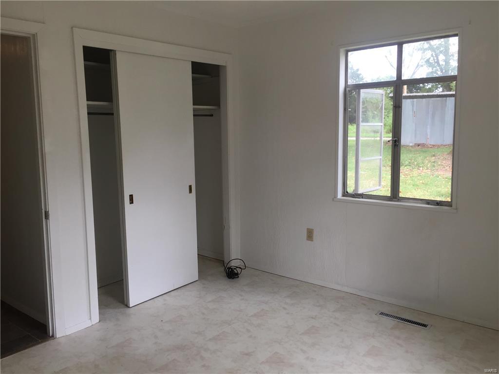 2915 Ranch Trail Road Waterloo, IL 62298 - Photo 21 of 32