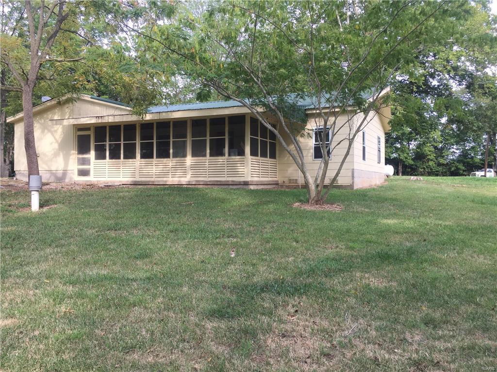 2915 Ranch Trail Road Waterloo, IL 62298 - Photo 6 of 32