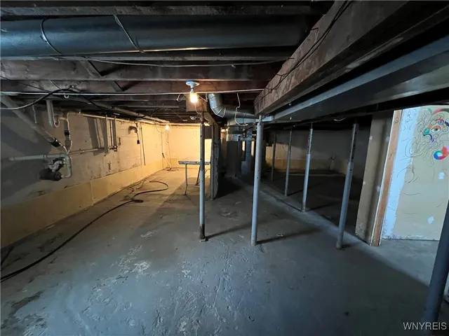 $365,000 | 8610 Goodrich Road, Clarence, NY 14032