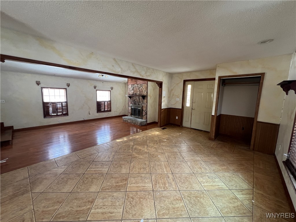 8610 Goodrich Road Clarence, NY 14032 - Photo 6 of 27