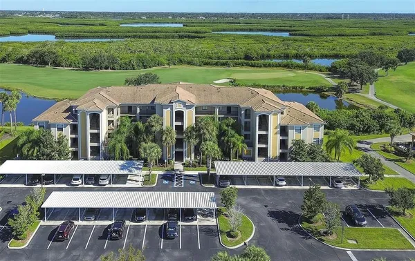 $2,500 | 7121 River Hammock Drive, Unit 303, Bradenton, FL 34212