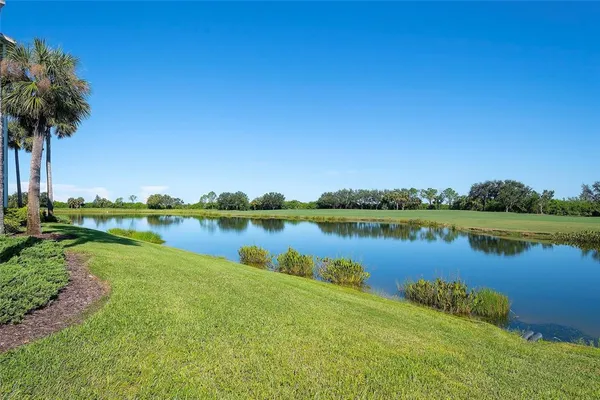 $2,500 | 7121 River Hammock Drive, Unit 303, Bradenton, FL 34212