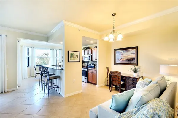 $2,500 | 7121 River Hammock Drive, Unit 303, Bradenton, FL 34212