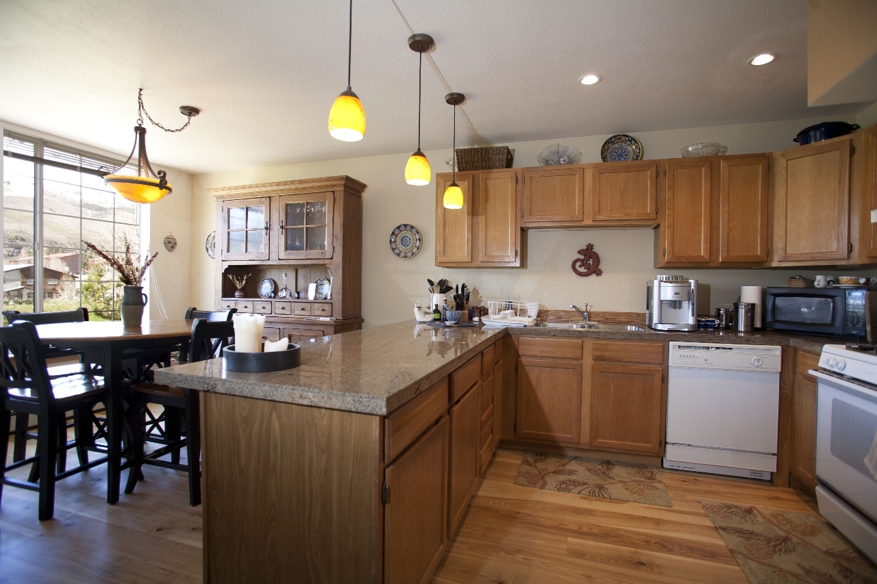 302 Adams Ranch Road, Unit 12 Mountain Village, CO 81435 - Photo 2 of 12 Kitchenwithwindow