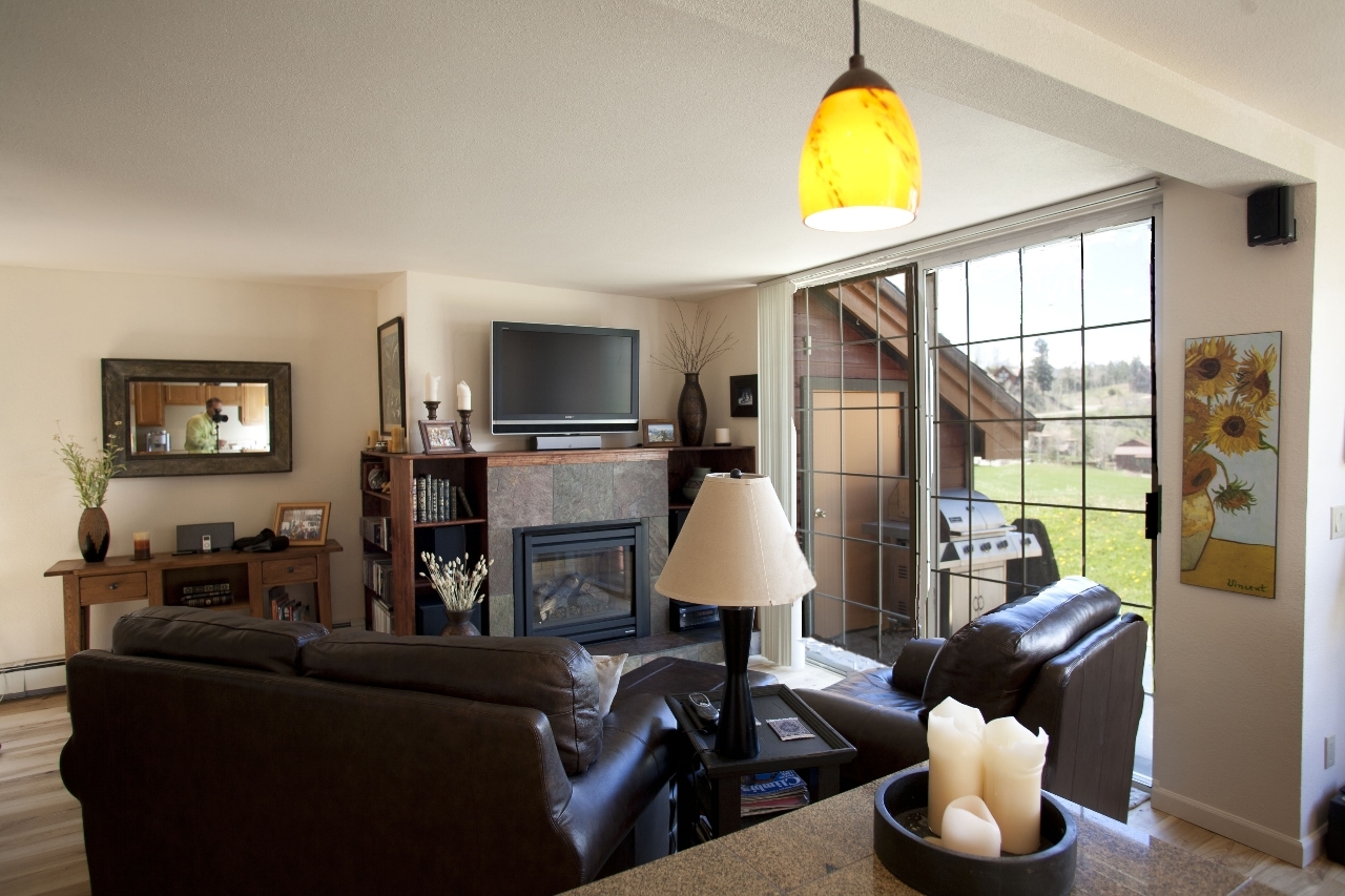 302 Adams Ranch Road, Unit 12 Mountain Village, CO 81435 - Photo 5 of 12 Angie Livingrm with Window