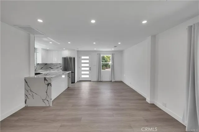 $2,800 | 4640 Lowell Avenue, La Crescenta, CA 91214