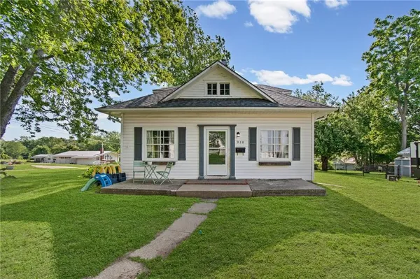 $129,900 | 918 Park Street, Carrollton, MO 64633