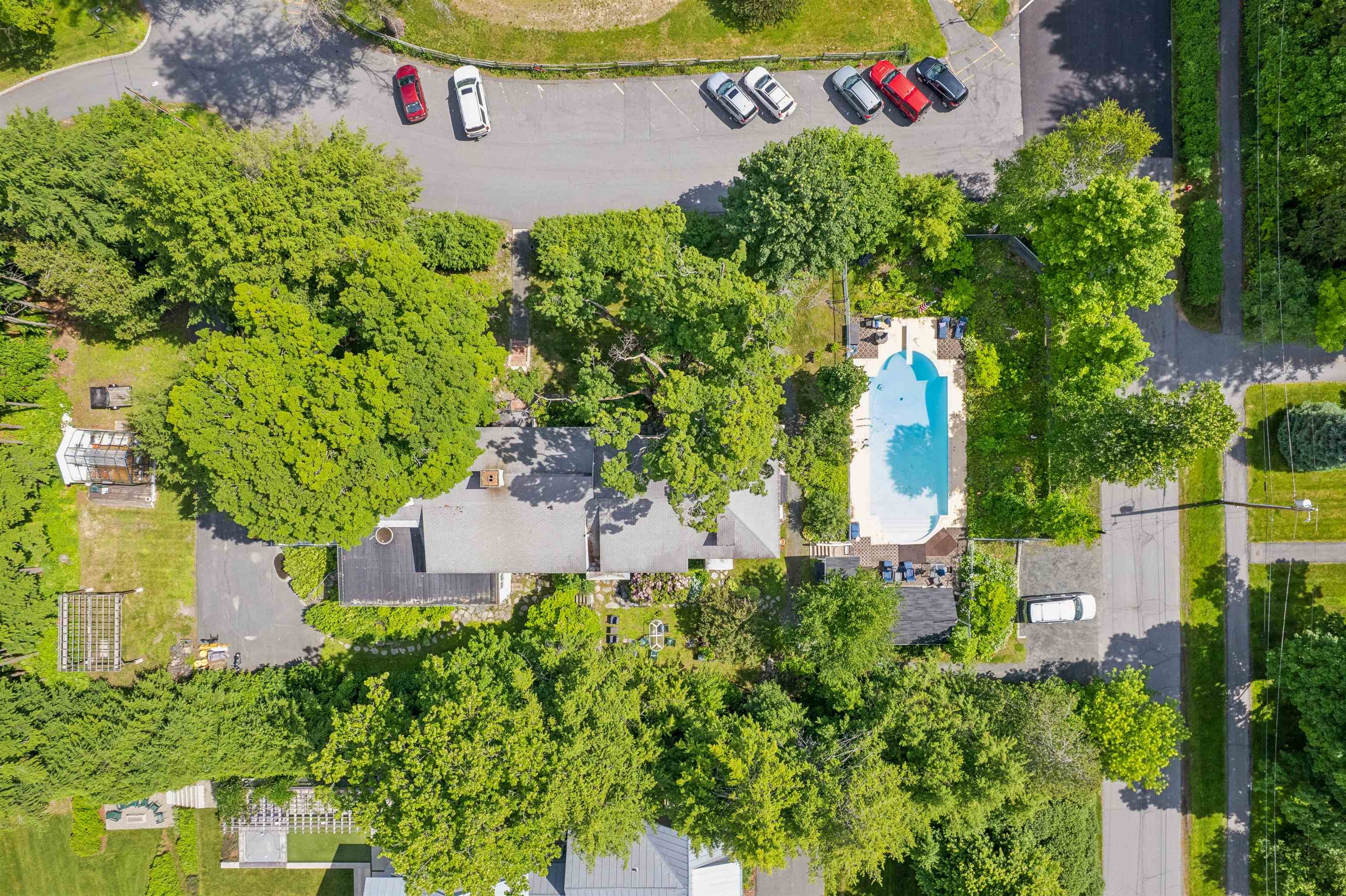 2 Hilton Field Road Hanover, NH 03755 - Photo 4 of 39