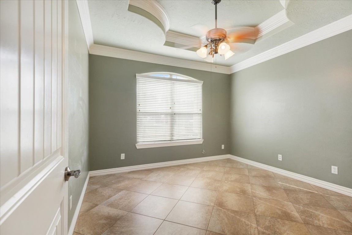 28802 Smalley Road Hockley, TX 77447 - Photo 14 of 29 Secondary Bedroom