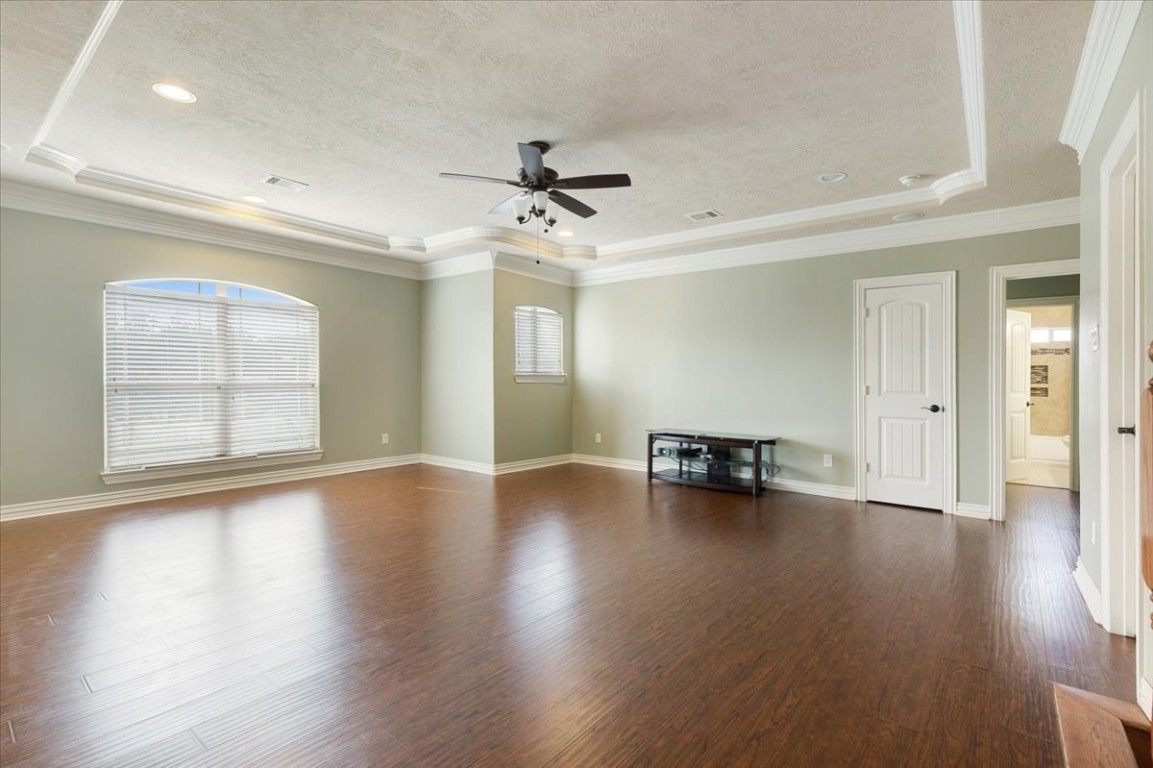 28802 Smalley Road Hockley, TX 77447 - Photo 16 of 29 Family Room