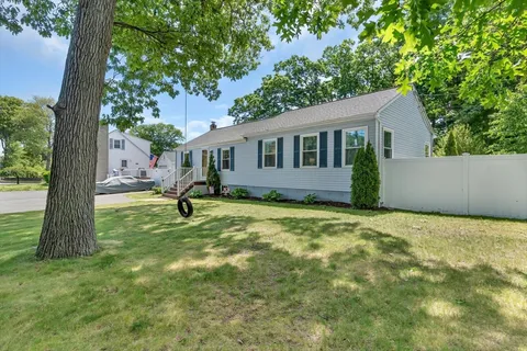 $499,000 | 232 West Street, Attleboro, MA 02703