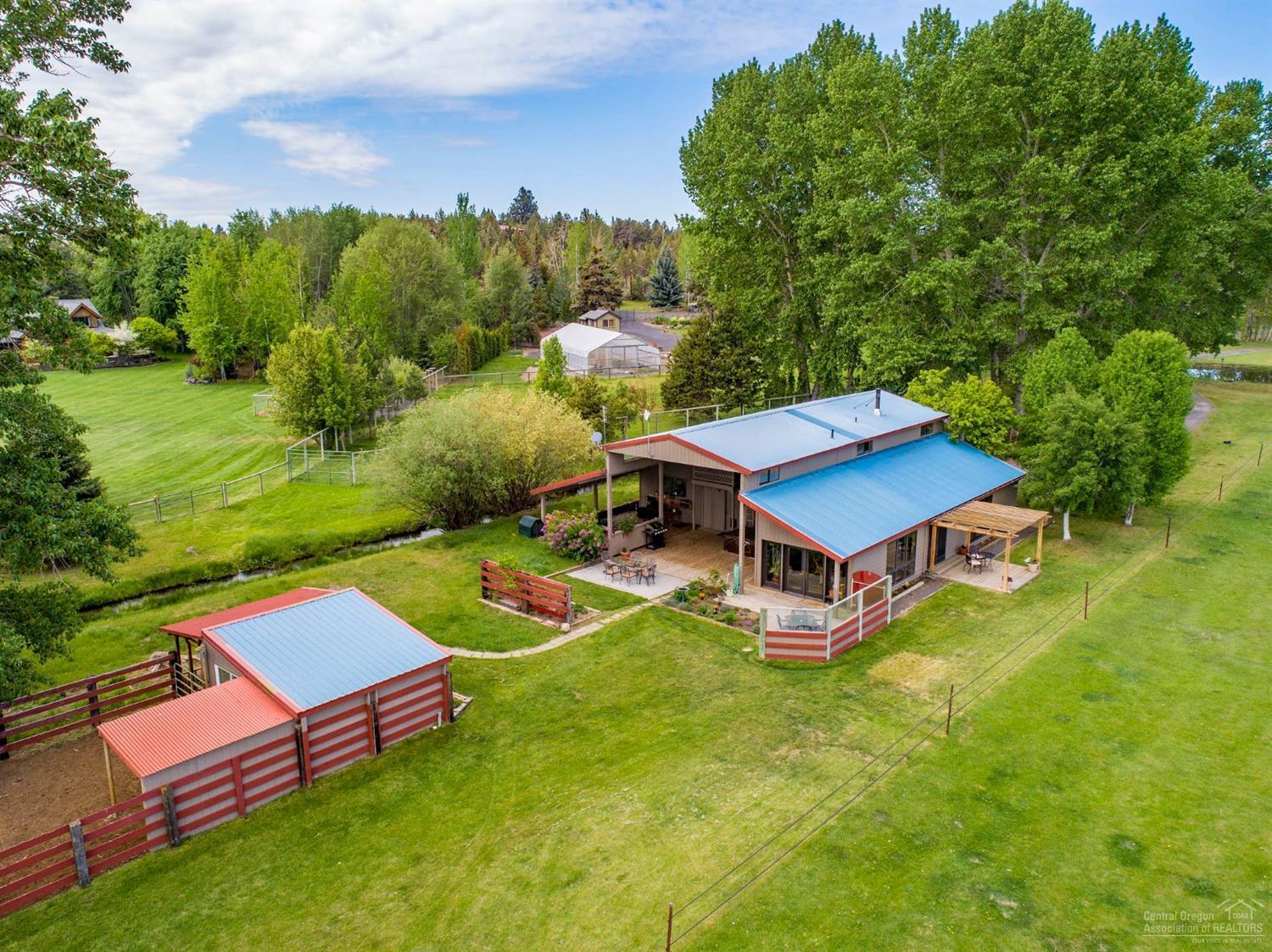 64850 Collins Road Bend, OR 97703 - Photo 8 of 15 Gallery Image 8