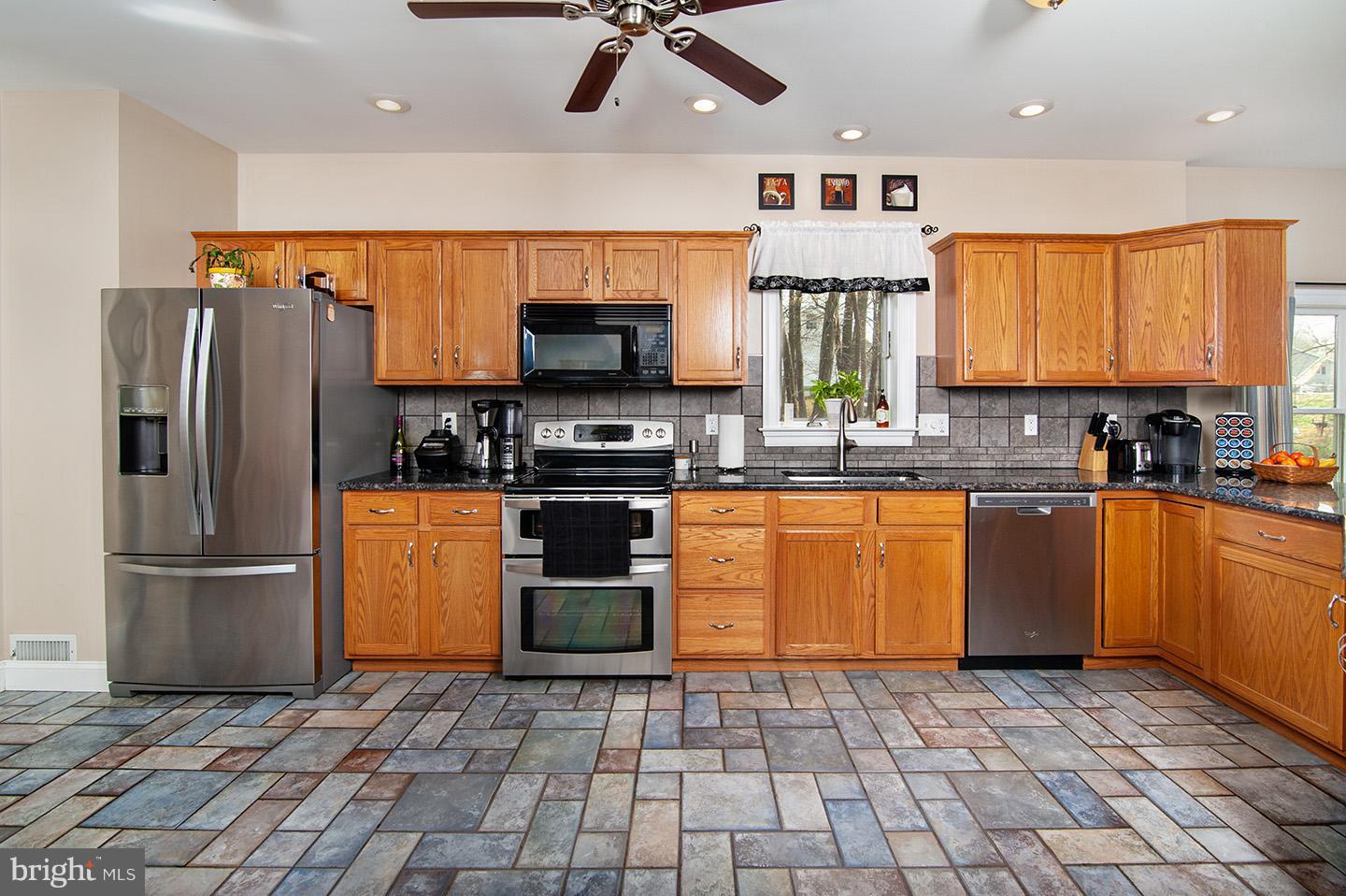 3080 Old Elk Neck Road Elkton, MD 21921 - Photo 5 of 20 Kitchen