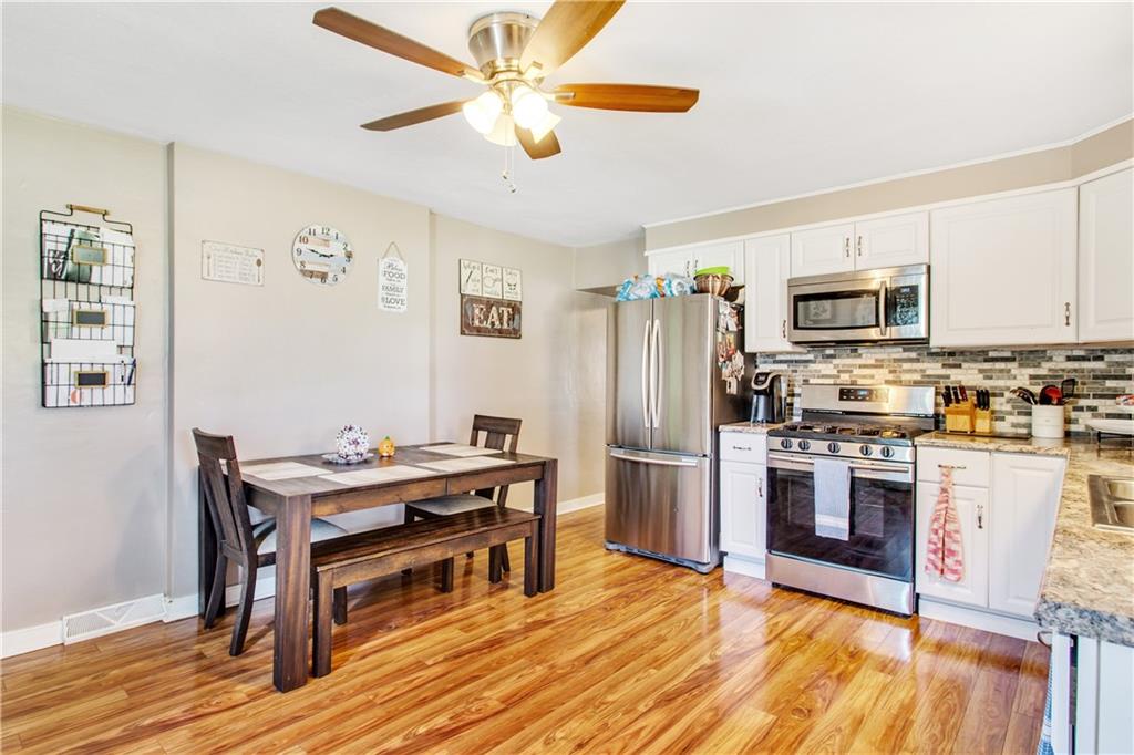 73 Bulger Block Road Bulger, PA 15019 - Photo 10 of 25 Eat-in kitchen