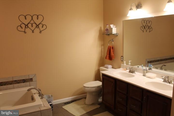 135 Timber Lane Hanover, PA 17331 - Photo 23 of 33 Gallery Image 23