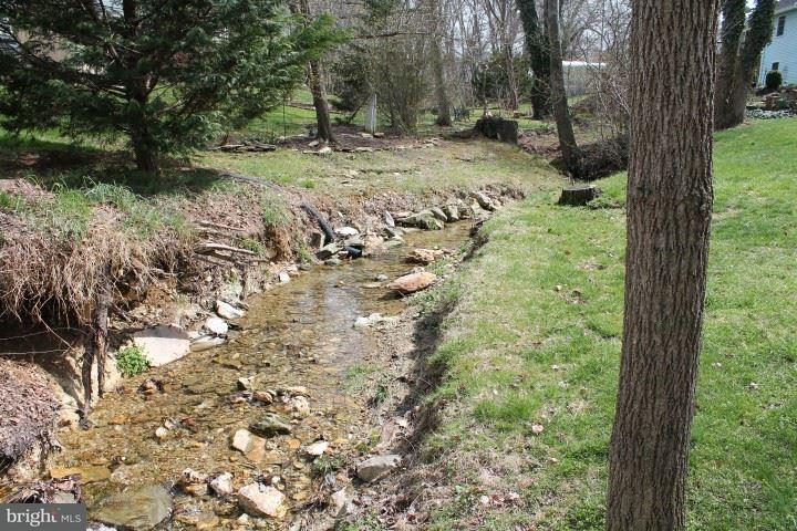135 Timber Lane Hanover, PA 17331 - Photo 31 of 33 Gallery Image 31