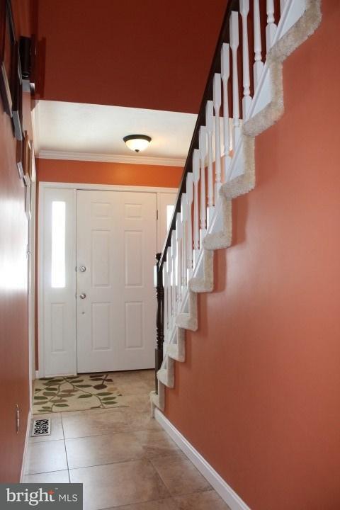 135 Timber Lane Hanover, PA 17331 - Photo 5 of 33 Gallery Image 5
