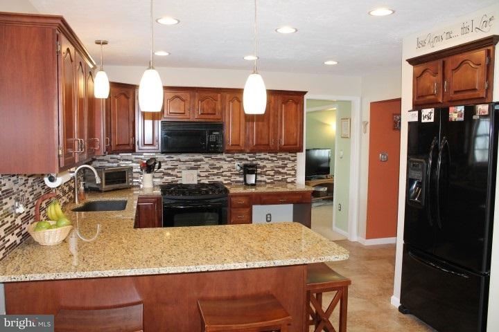 135 Timber Lane Hanover, PA 17331 - Photo 9 of 33 Gallery Image 9
