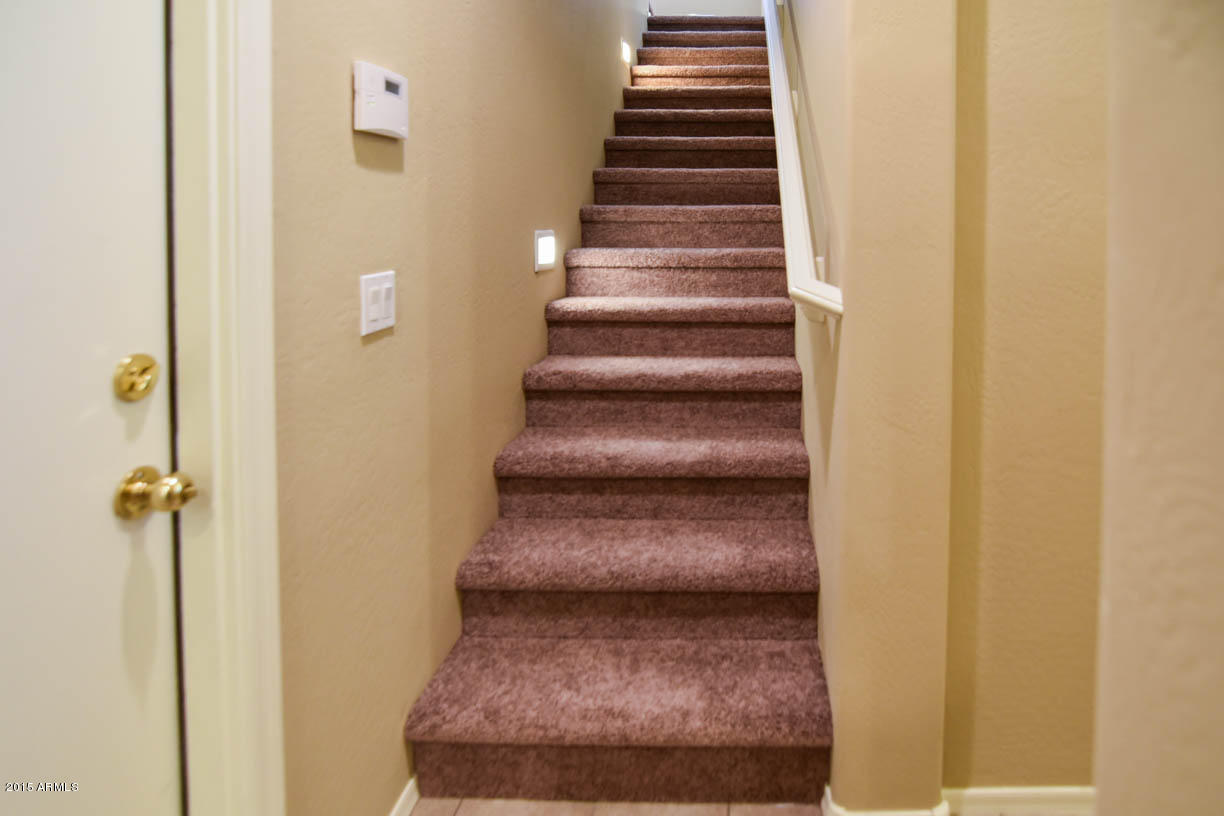 451 South Hawes Road, Unit 54 Mesa, AZ 85208 - Photo 22 of 40 Staircase