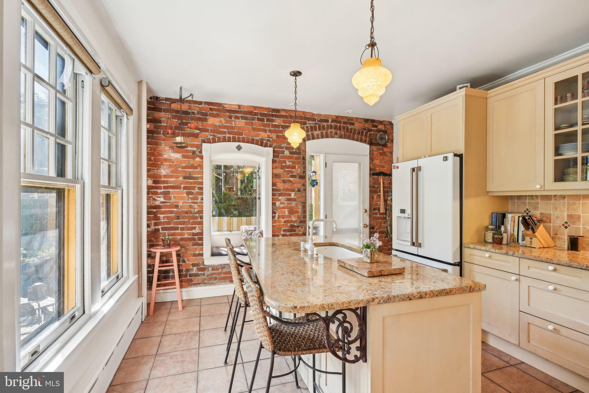 526 South 46th Street Philadelphia, PA 19143 - Photo 15 of 64