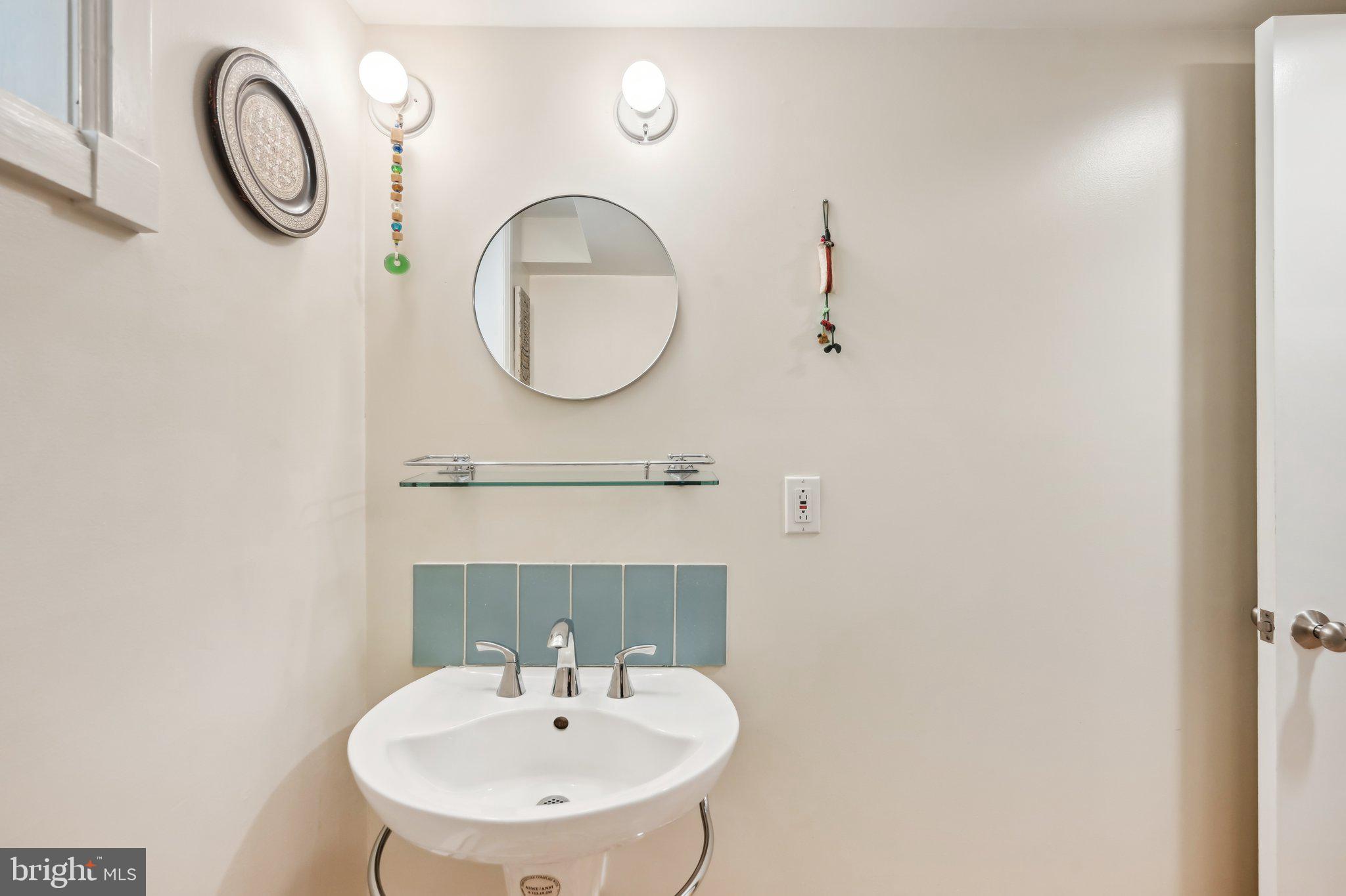526 South 46th Street Philadelphia, PA 19143 - Photo 61 of 64