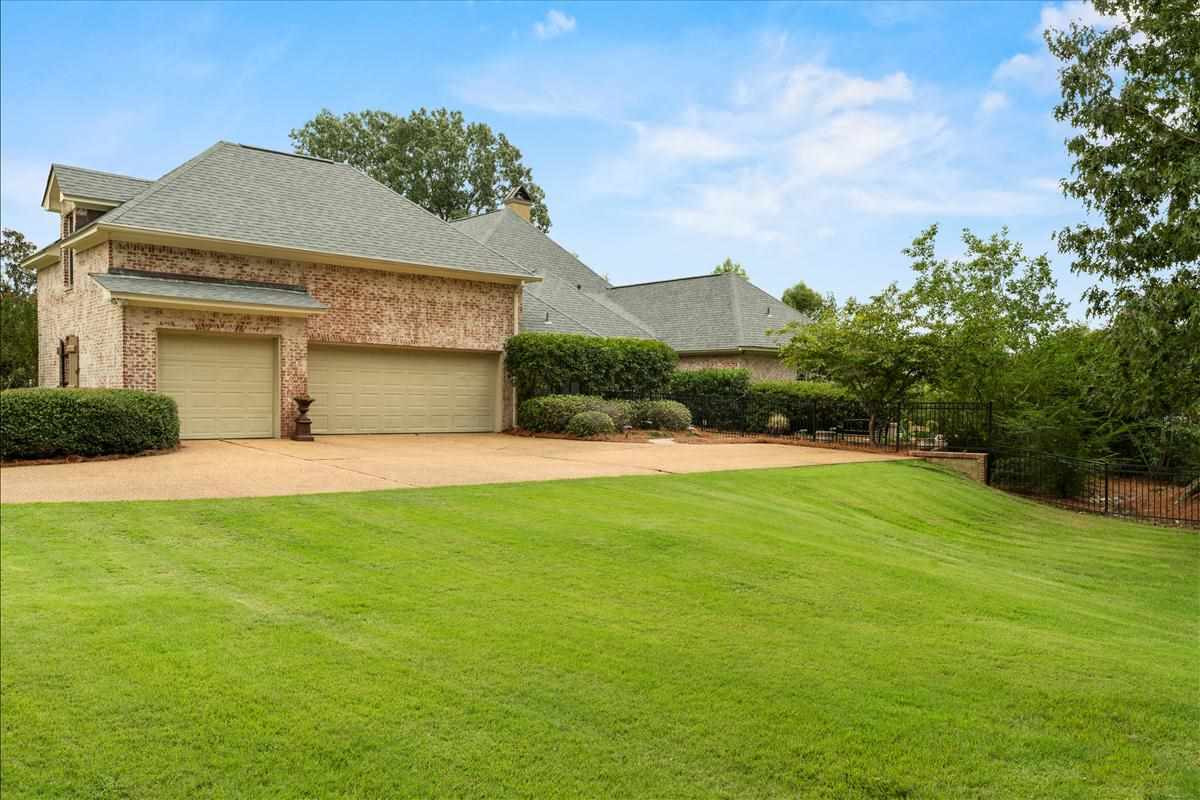 110 Lake Ridge Drive Madison, MS 39110 - Photo 6 of 50 Photo 6