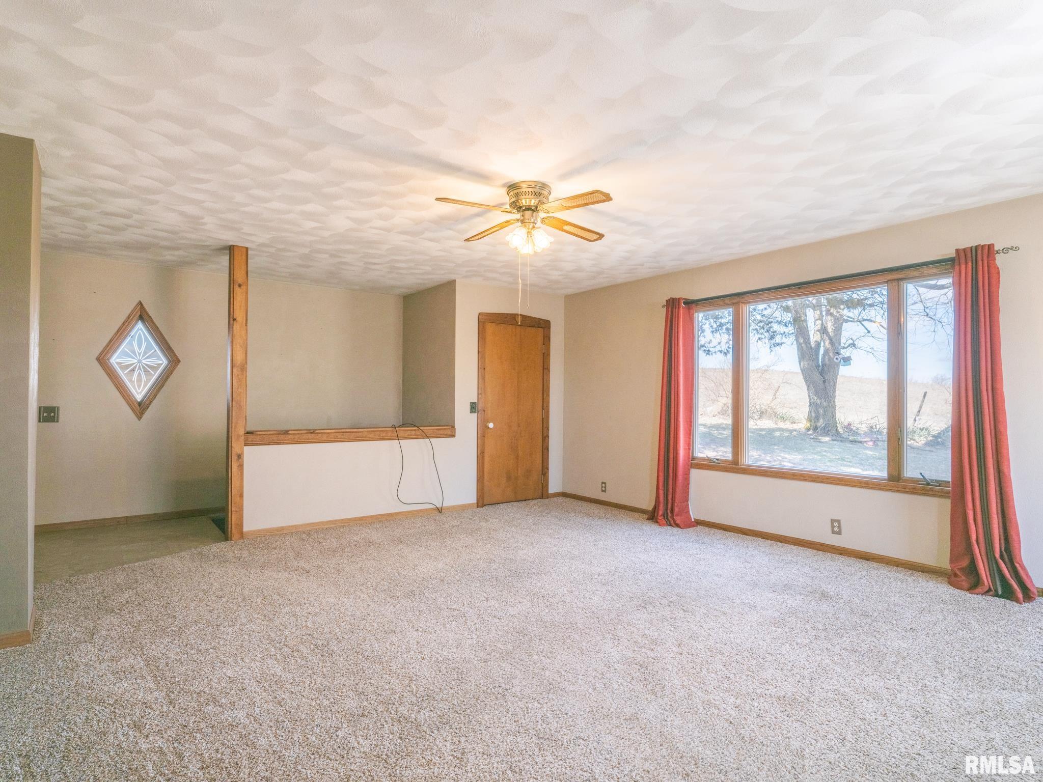 9736 North Manito Road Manito, IL 61546 - Photo 10 of 48 Gallery Image 10